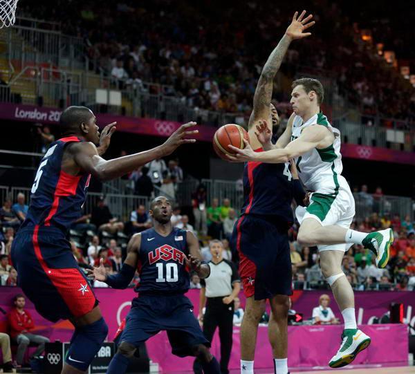 中路则强调 中路则强调