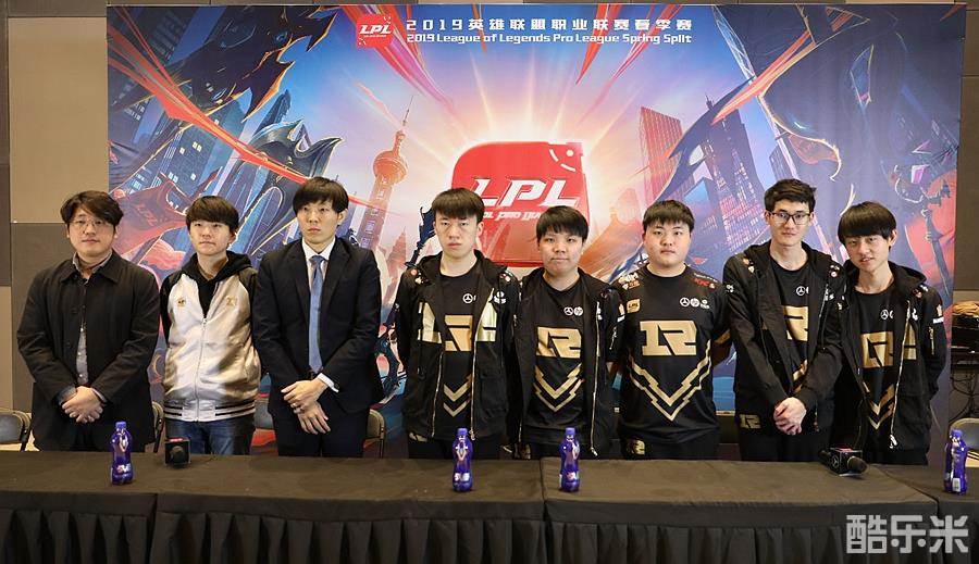 打穿防线 打穿防线